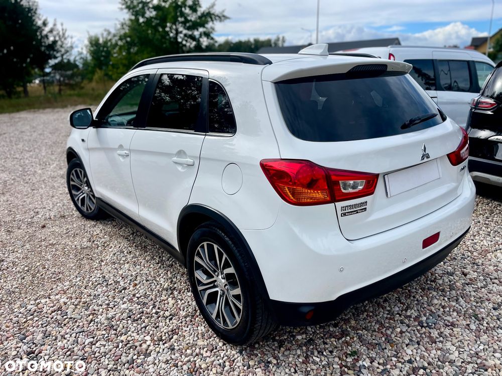 Mitsubishi ASX - 4