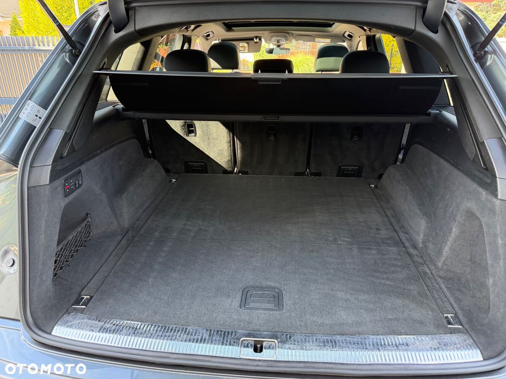 Audi Q7 - 8