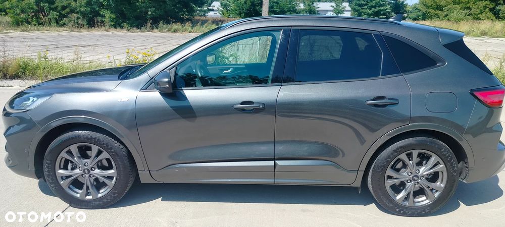Ford Kuga - 4