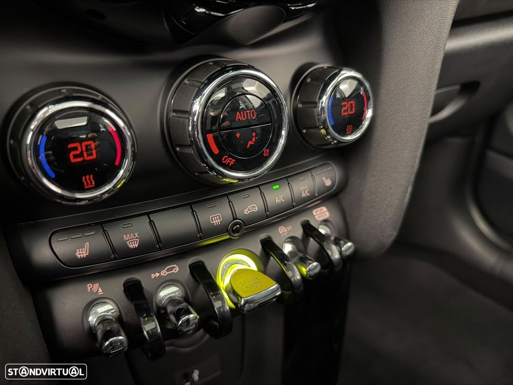 MINI 3 Portas Cooper SE - 18