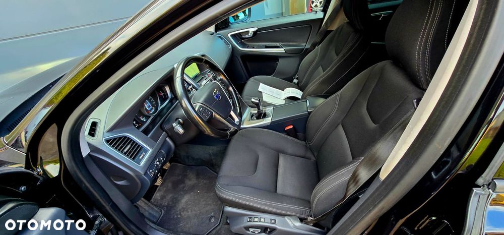 Volvo XC 60 D3 Ocean Race - 16