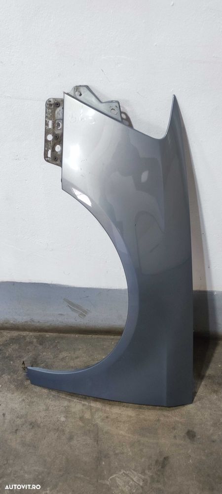 Aripa stanga volkswagen vw passat B6 sedan an 2010 cod culoare LC7Z - 1