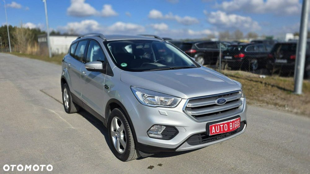 Ford Kuga - 4