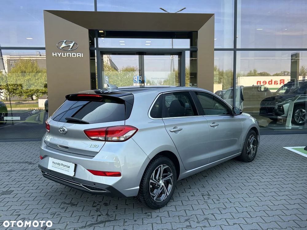 Hyundai i30 1.5 T-GDI 48V Smart - 7