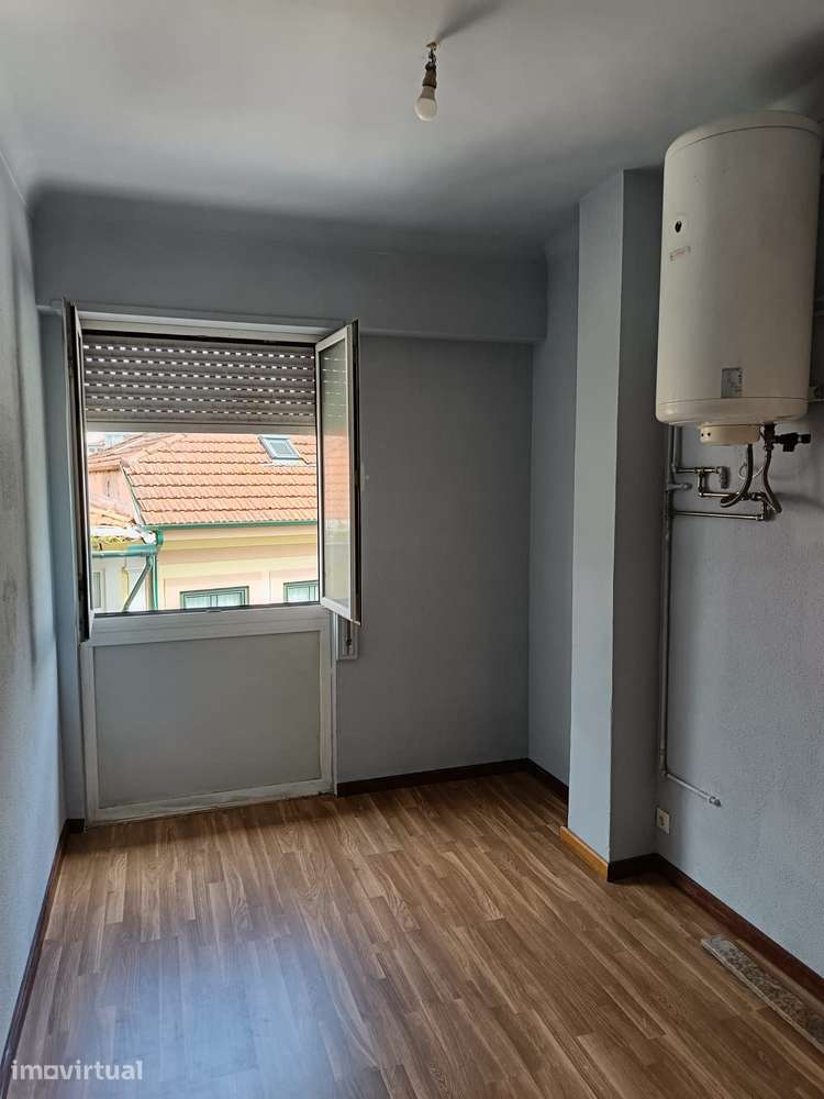 T3 no Porto com Cozinha Equipada | Rua Nove de Julho - Grande imagem: 3/8
