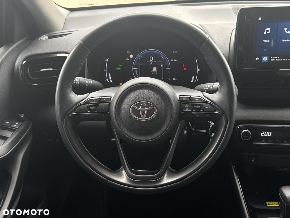 Toyota Yaris Hybrid 1.5 Style - 16