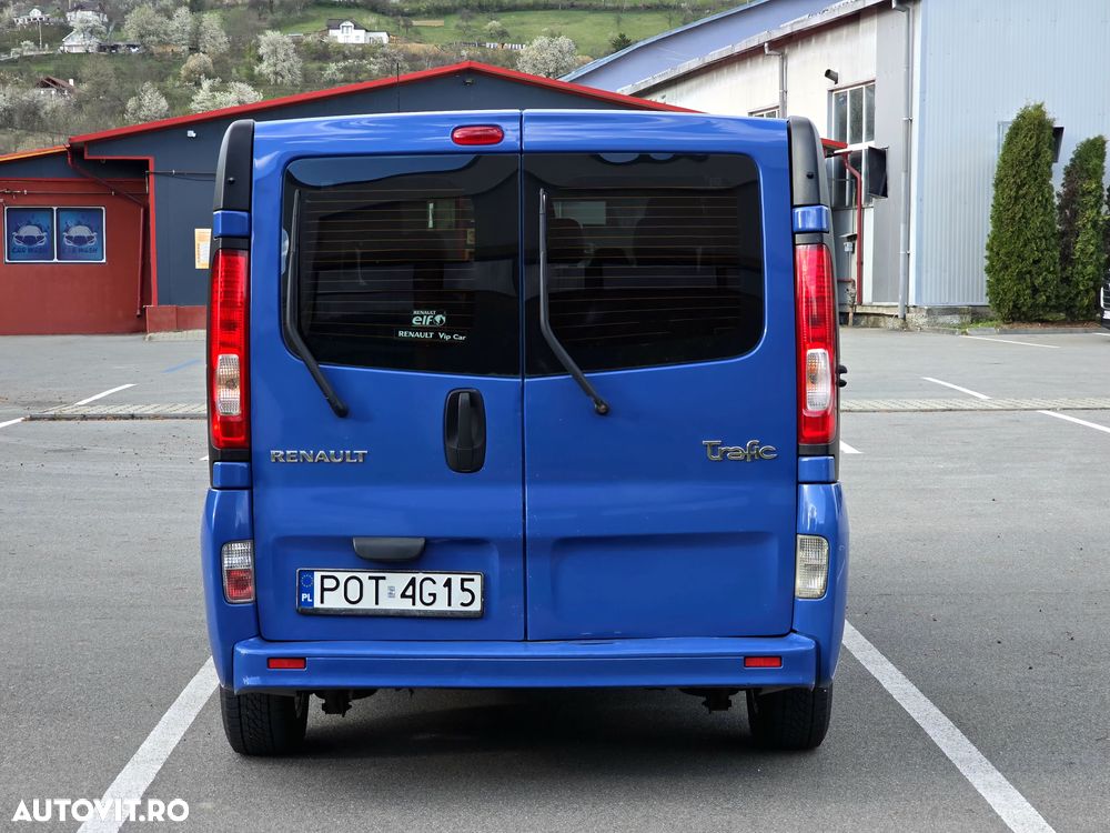 Renault Trafic Grand Passenger L2H1 Authentique - 17