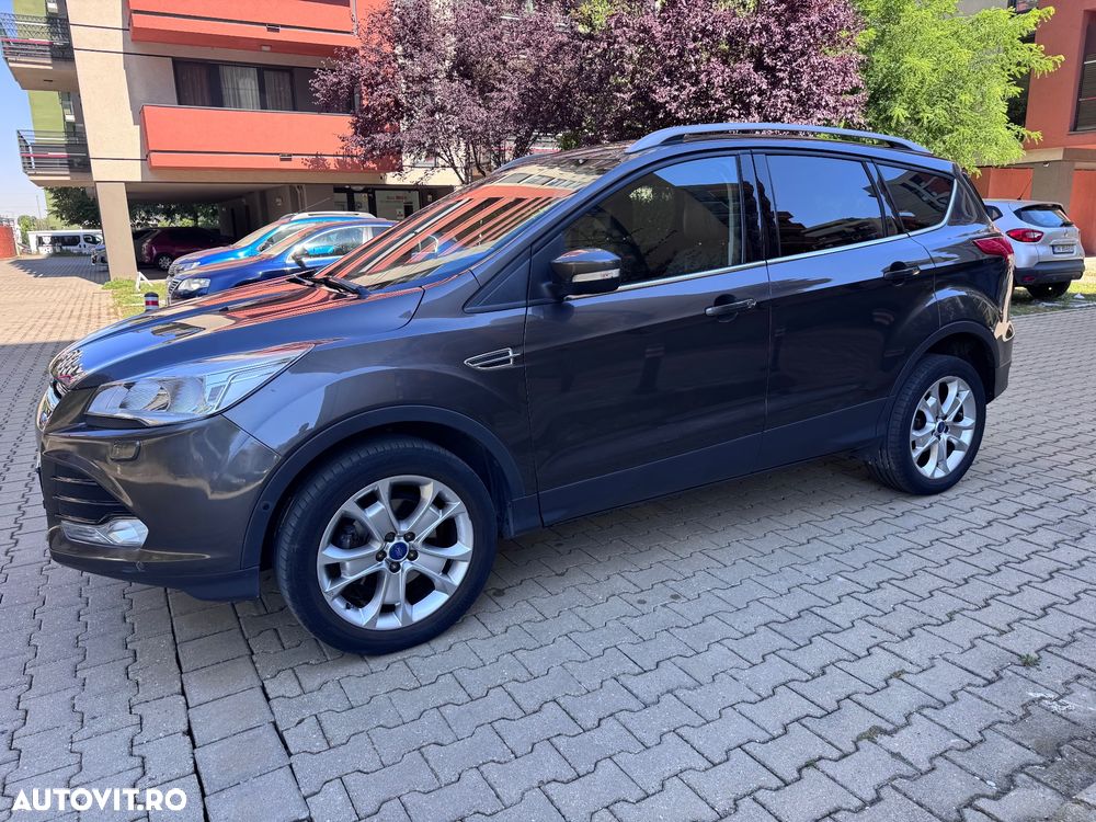 Ford Kuga 1.5 EcoBoost 2x4 Titanium - 26