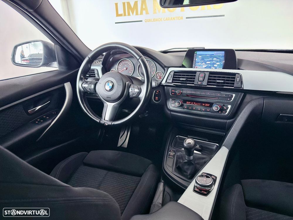 BMW 318 d Pack M - 13