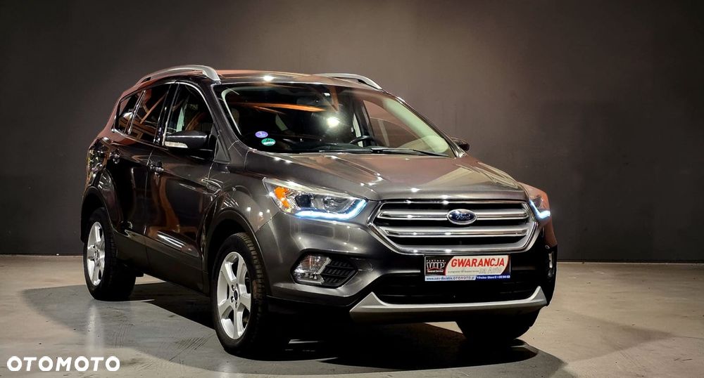 Ford Kuga - 4