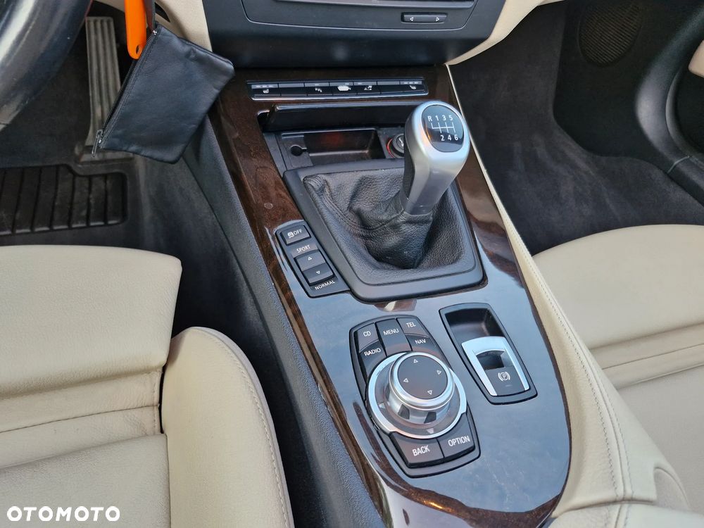 BMW Z4 sDrive23i - 31