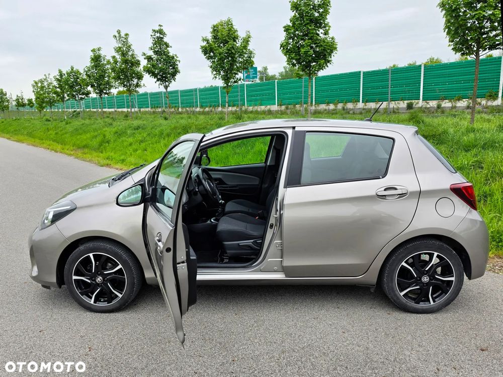 Toyota Yaris 1.33 Active EU6 - 9