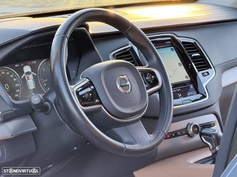 Volvo XC 90 2.0 D5 Inscription AWD - 20