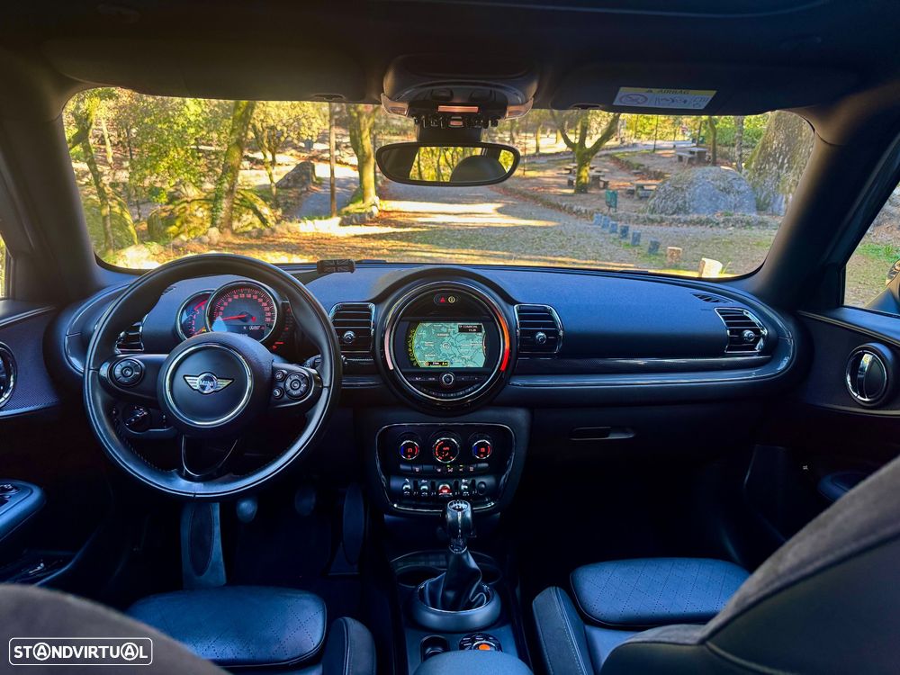 MINI Clubman Cooper D - 13