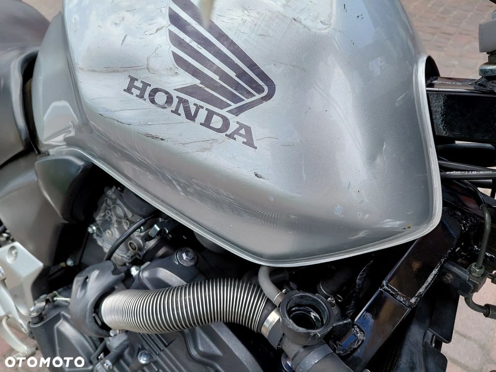 Honda CBF - 13