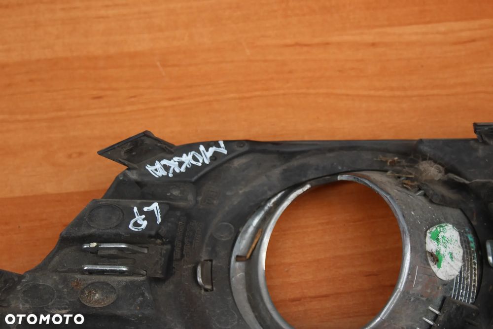 KRATKA RAMKA HALOGENU ZDERZAKA LEWA LEWY PRZÓD CHROM OPEL MOKKA 95470234 - 9