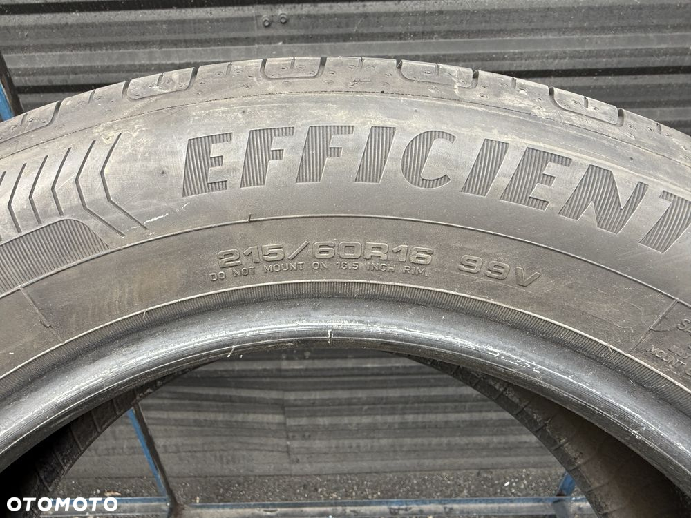 Pojedyncza Opona Letnia 215/60/16 GoodYear  EfficientGrip - 3