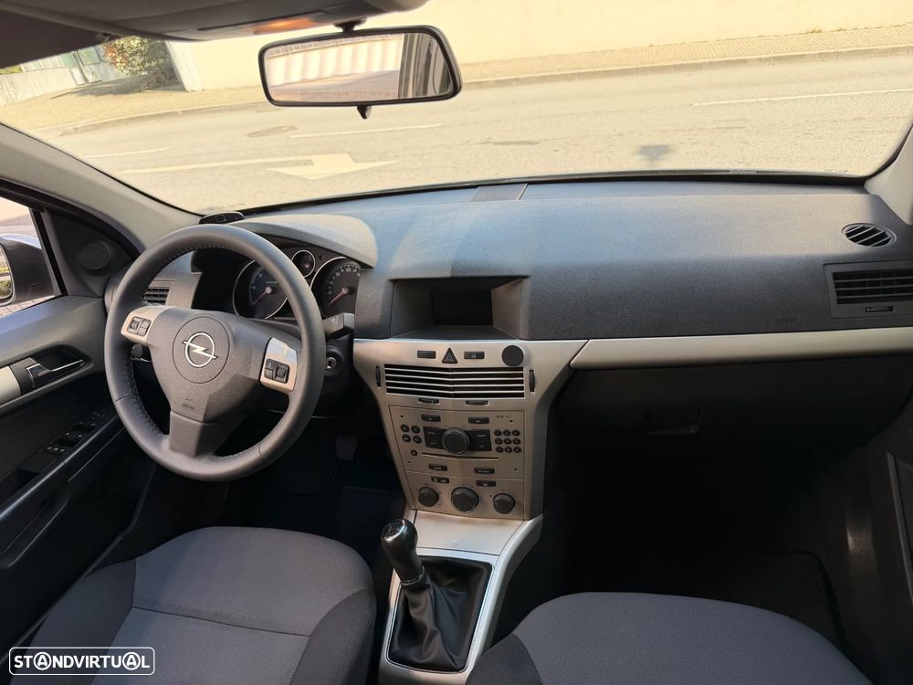 Opel Astra 1.3 CDTI Elegance - 24