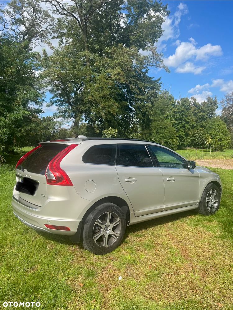 Volvo XC 60 D3 Momentum - 4