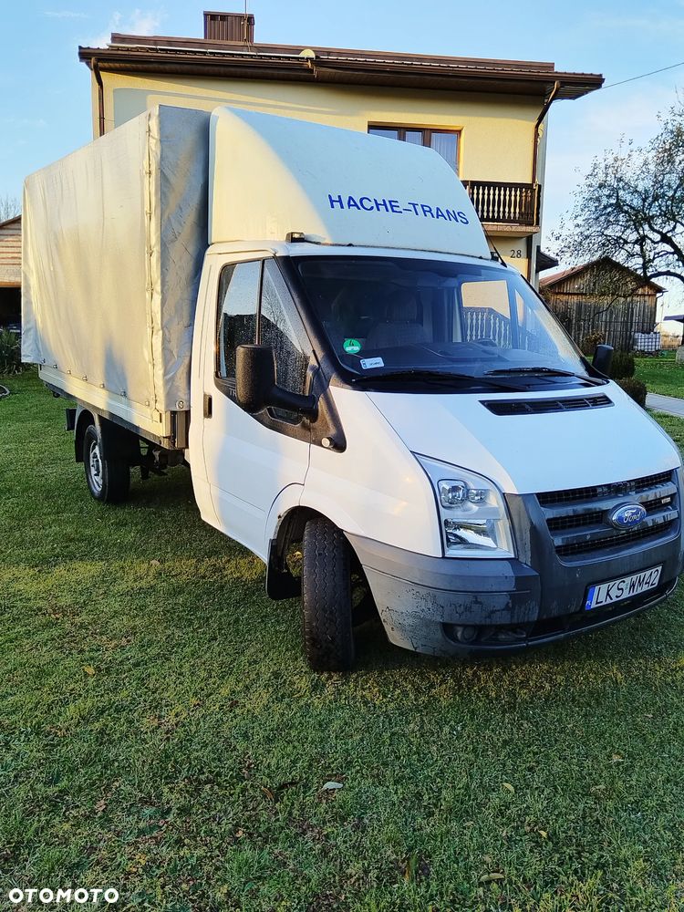 Ford Transit - 1