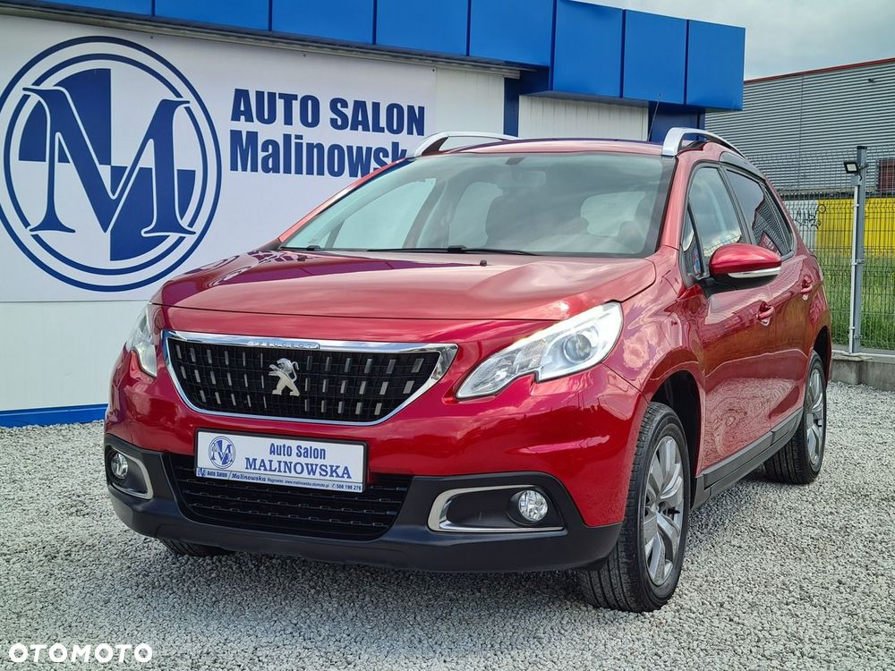 Peugeot 2008 1.2 Pure Tech Style S&S - 9