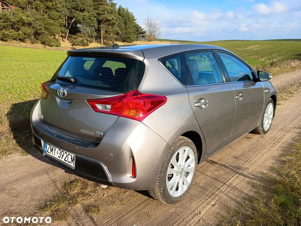 Toyota Auris - 5