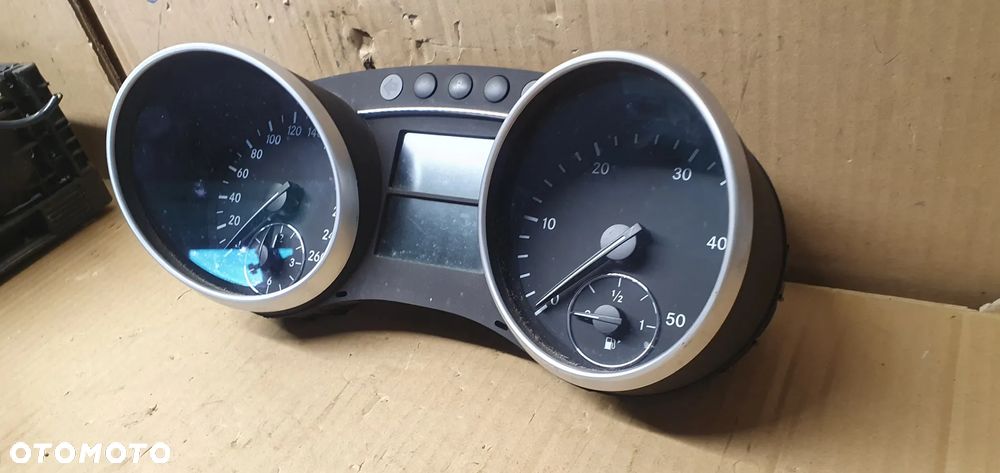 Licznik zegary oryginał Mercedes ML W164 3.0 CDI A1645404947 - 4
