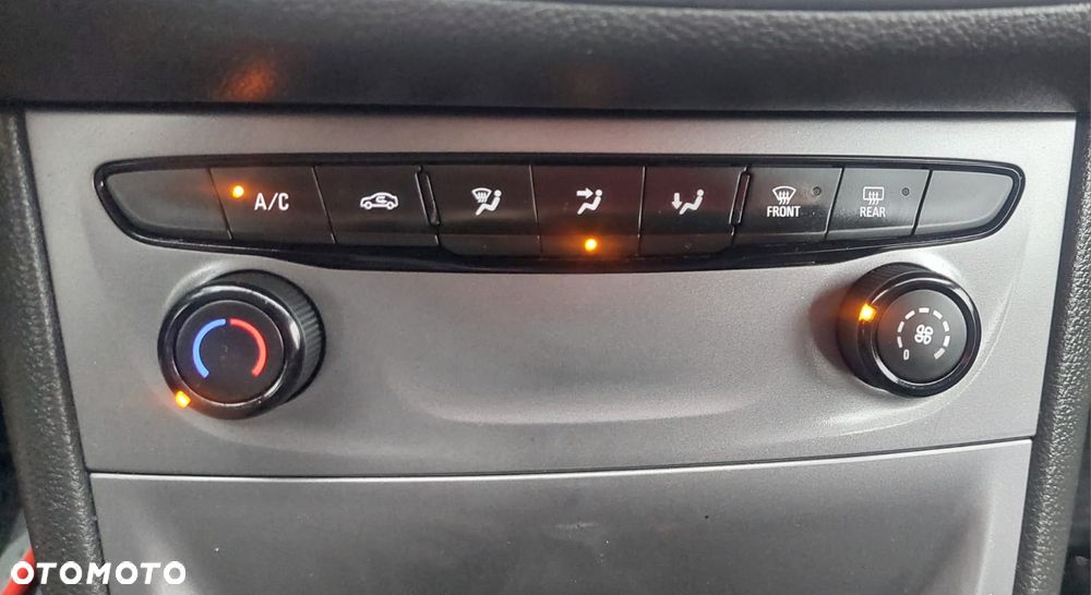 Opel Astra 1.0 Turbo Start/Stop Selection - 25