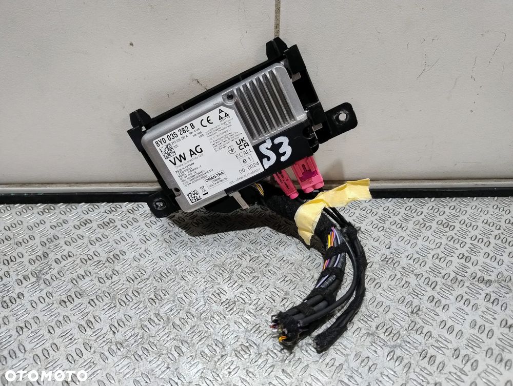 Sterownik usług online Audi nr 8Y0035282B - 1