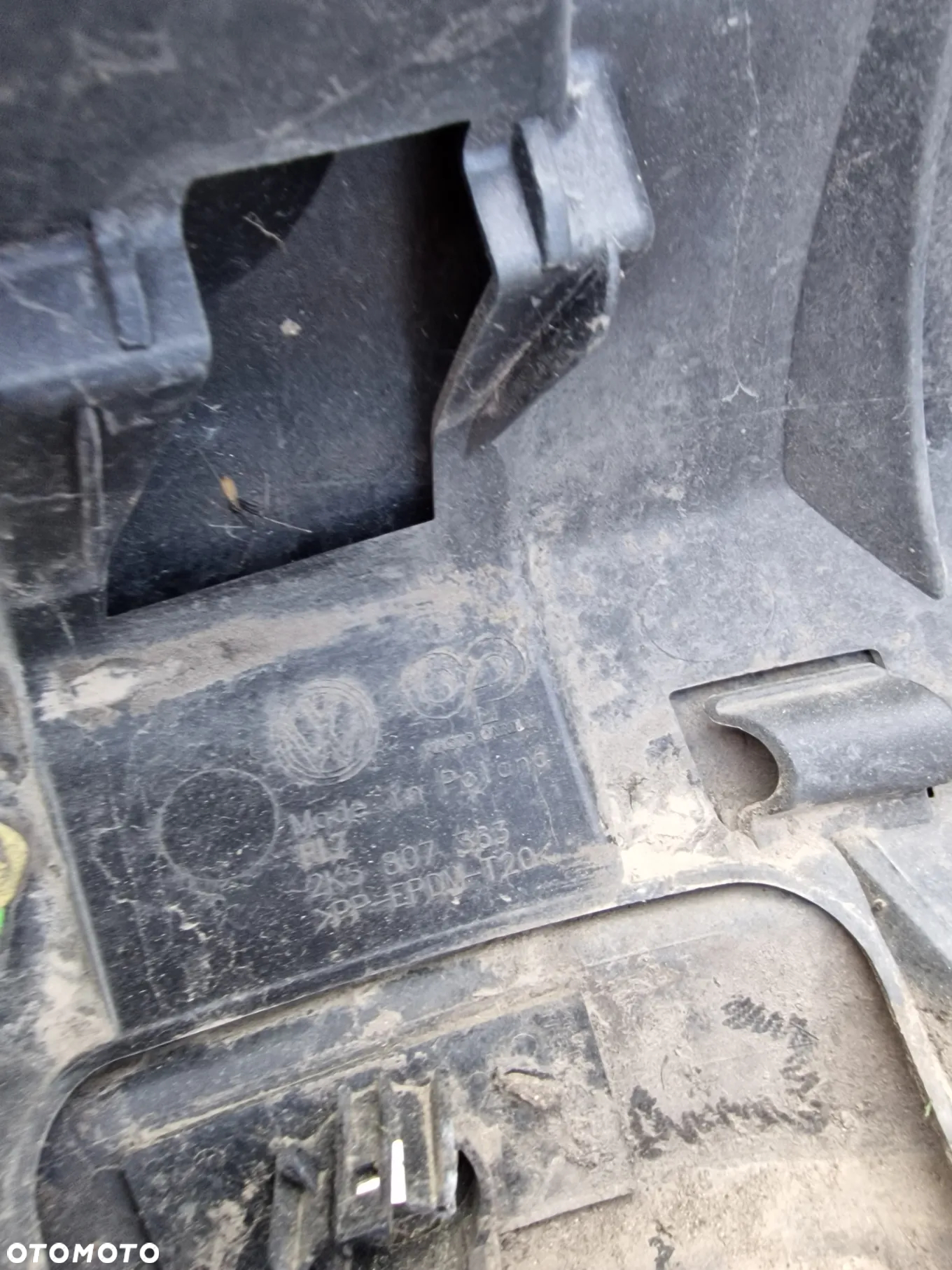 Zderzak tyl vw Caddy lift pod pdc - 3