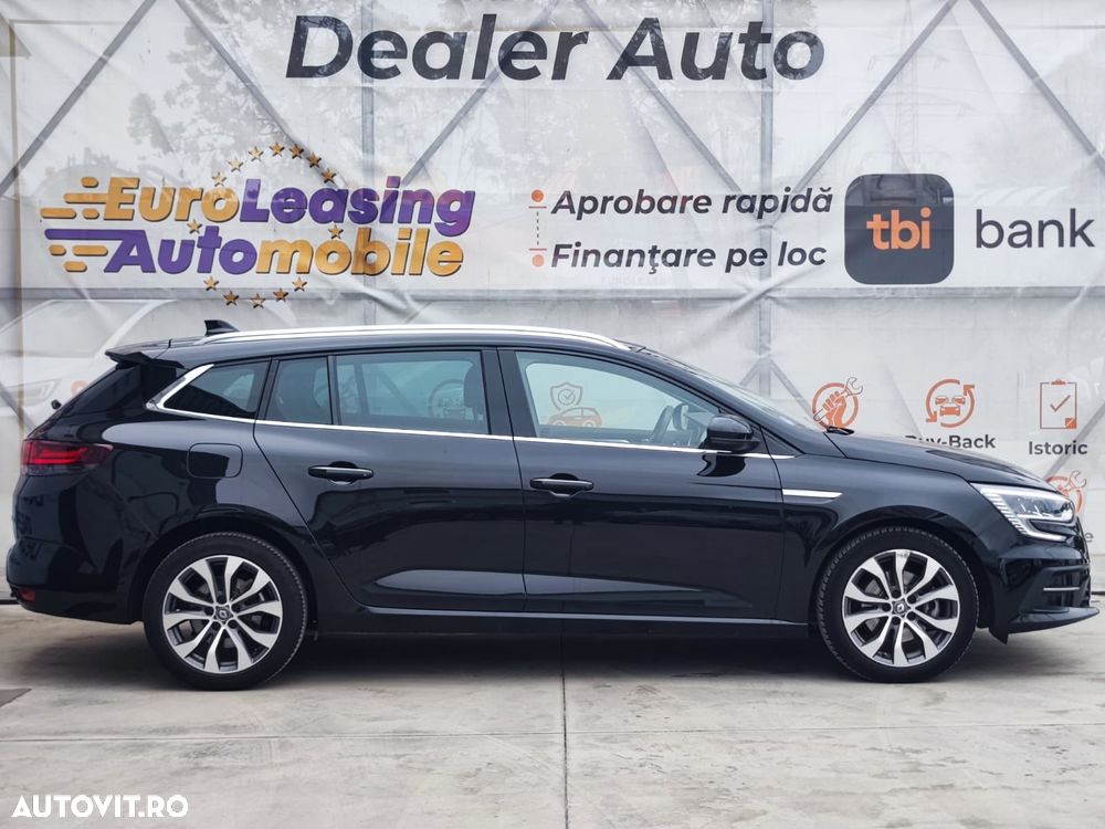Renault Megane E-TECH 160 TECHNO - 8