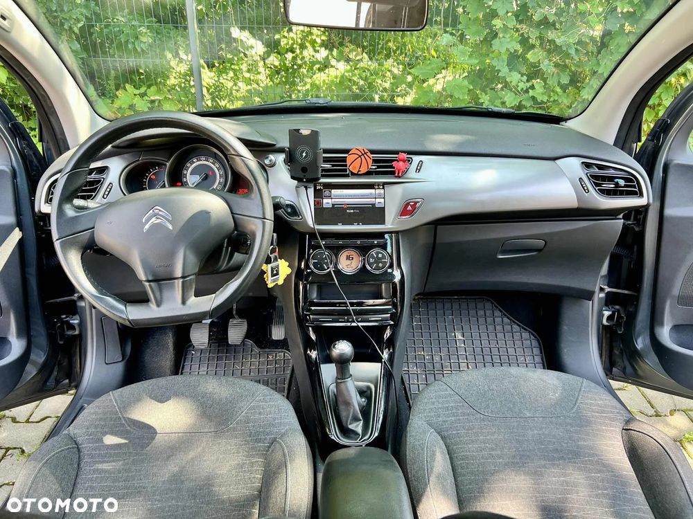 Citroën C3 1.2 PureTech Exclusive - 10