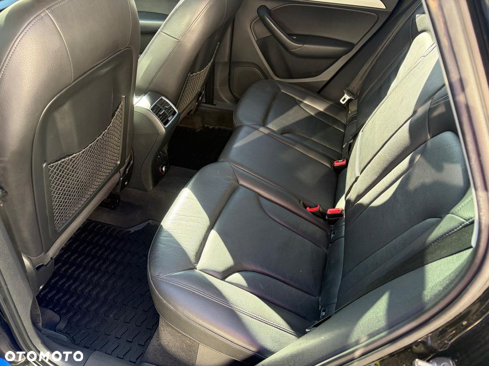 Audi Q3 2.0 TFSI Quattro S tronic design - 8