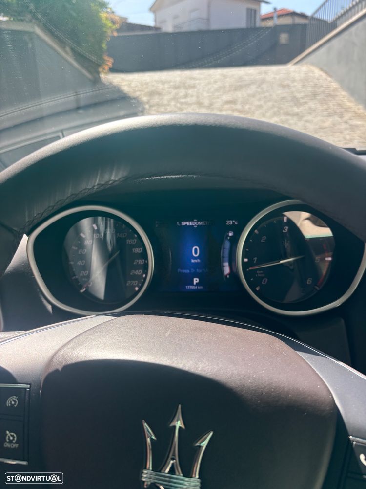 Maserati Ghibli 3.0 V6 - 14