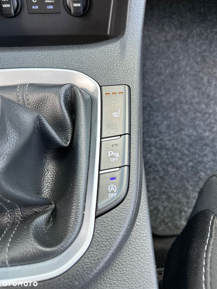 Hyundai i30 1.4 Premium - 32