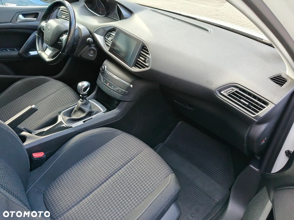 Peugeot 308 1.6 BlueHDi Active S&S - 14