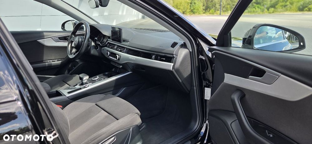 Audi A4 Limousine 2.0 TDI S tronic quattro - 22