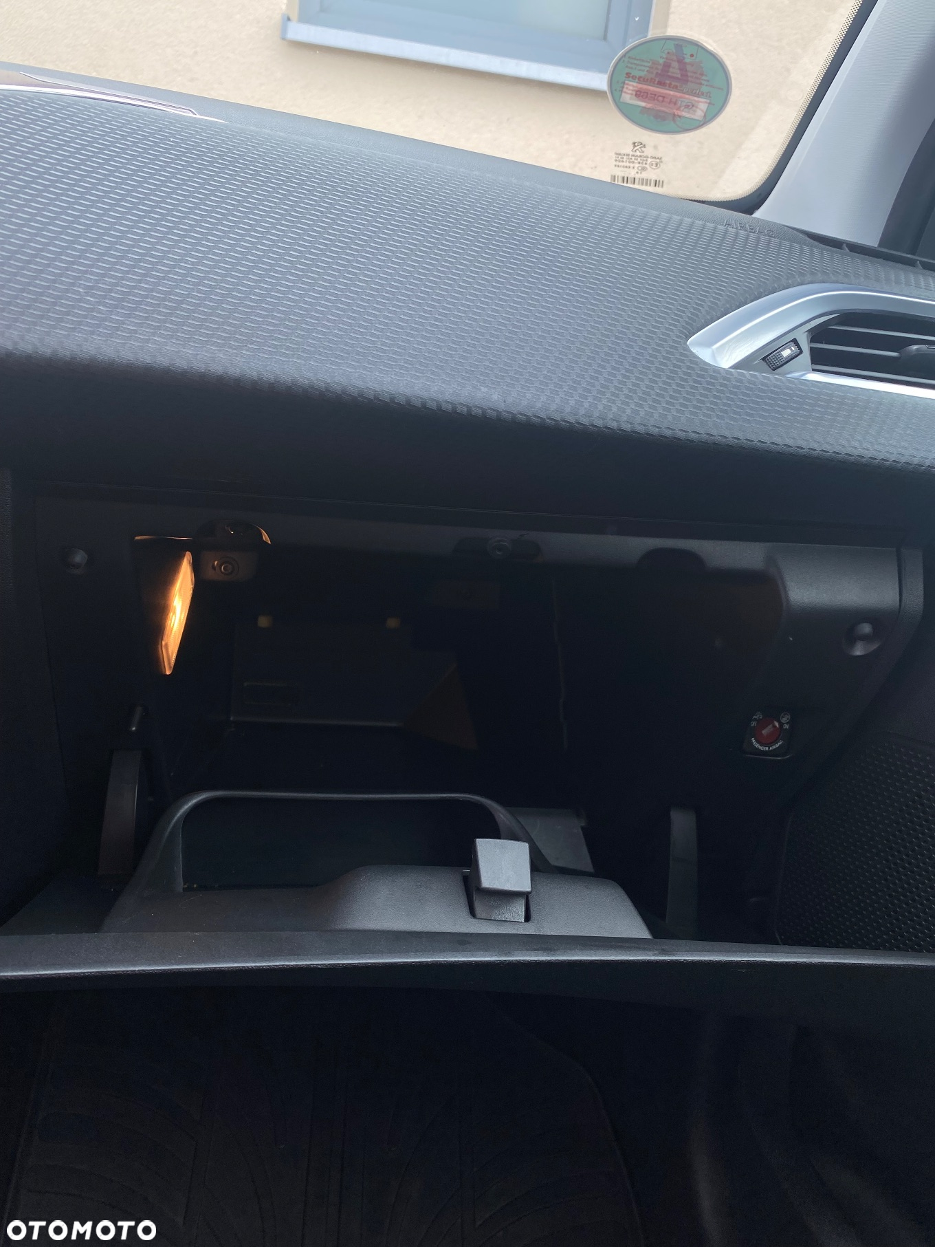 Peugeot 2008 - 22