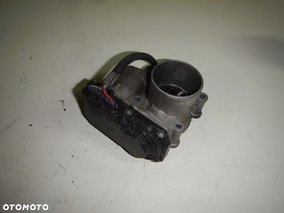 Przepustnica Cabstar Maxity 25 YD25 Denso nr 161191AT0B lub 1T270091 - 2