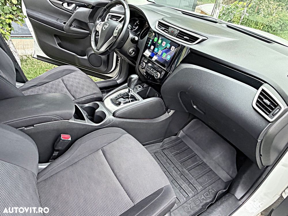 Nissan Qashqai 1.2 DIG-T Start/Stop X-TRONIC Tekna - 4