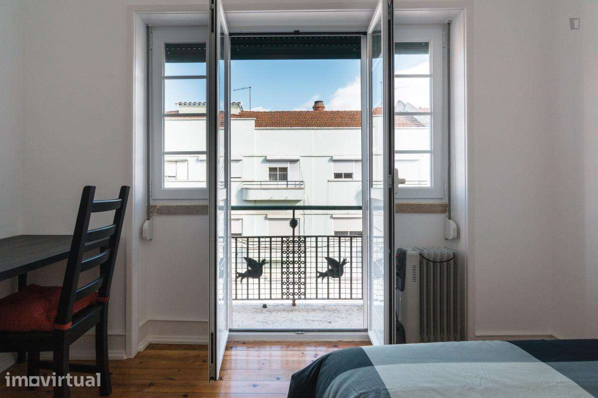 Quarto - localizado em Alameda Lisbon - Grande imagem: 5/31