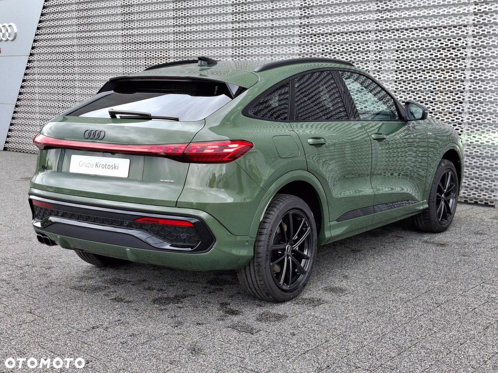 Audi Q5 Sportback - 8