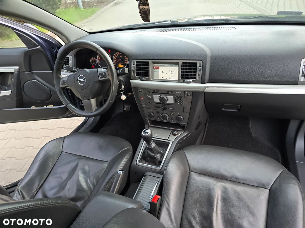 Opel Vectra 1.9 CDTI - 19
