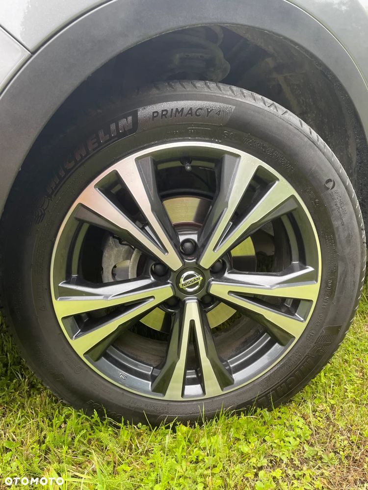 Nissan Qashqai 1.3 DIG-T N-Connecta DCT - 6