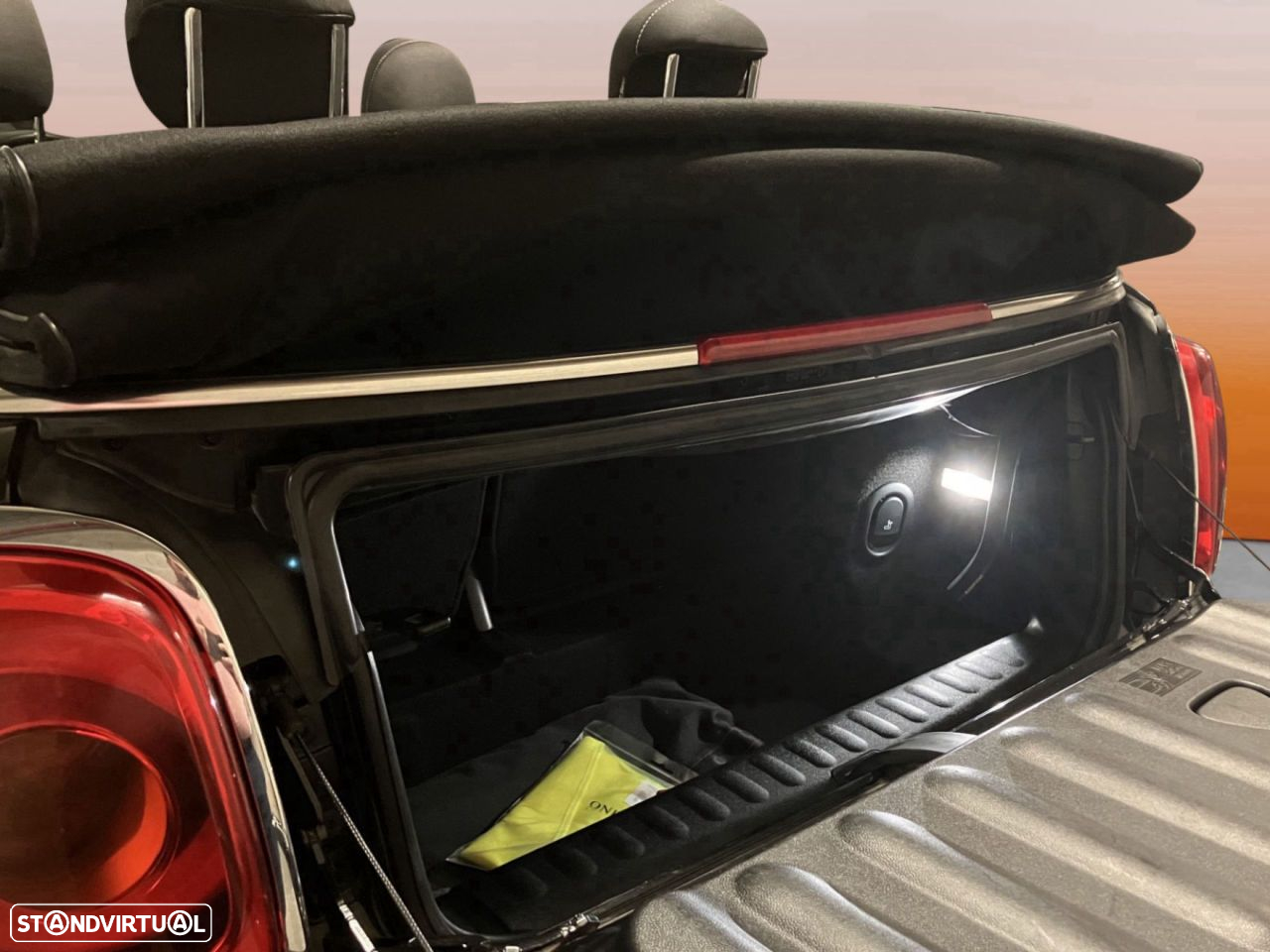 MINI Cabrio Cooper D - 19