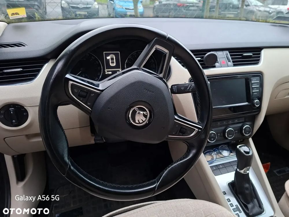 Skoda Octavia - 3