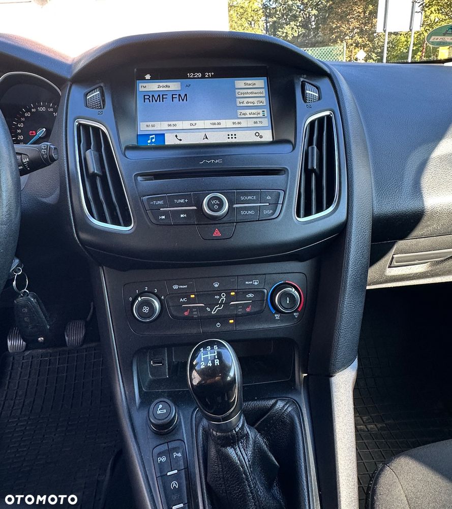 Ford Focus - 16