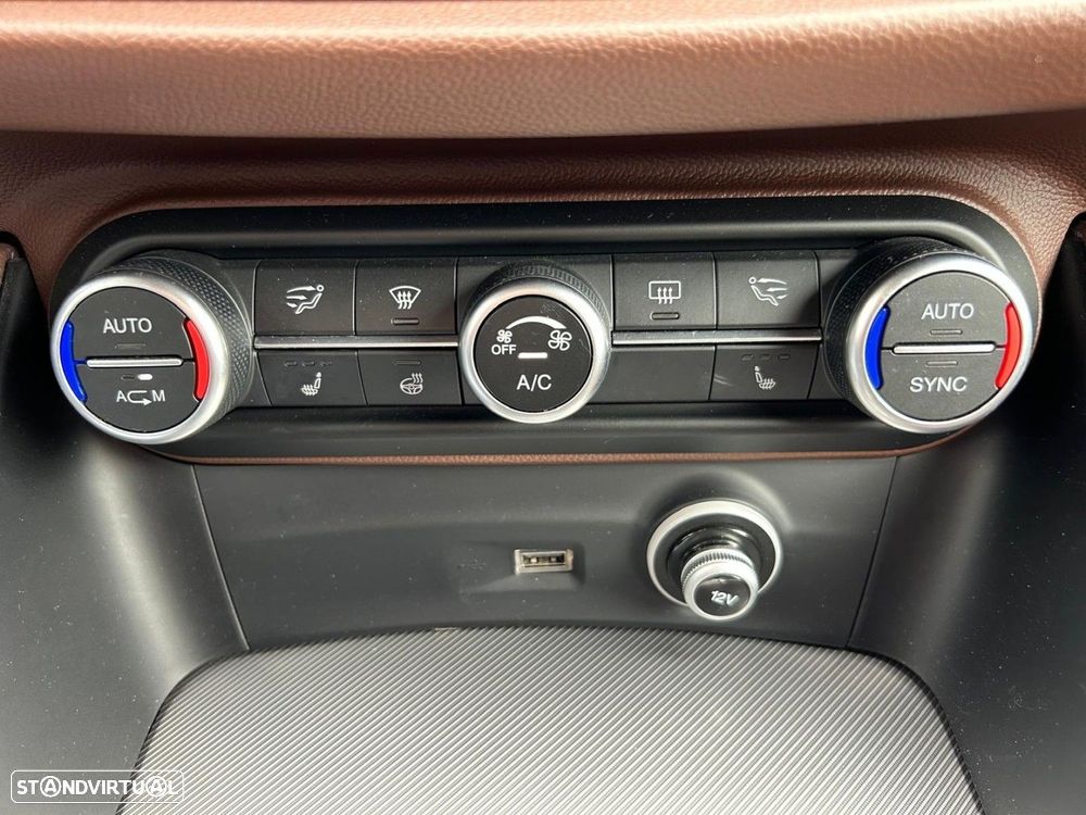 Alfa Romeo Stelvio 2.2 D Super AT8 Q4 - 16