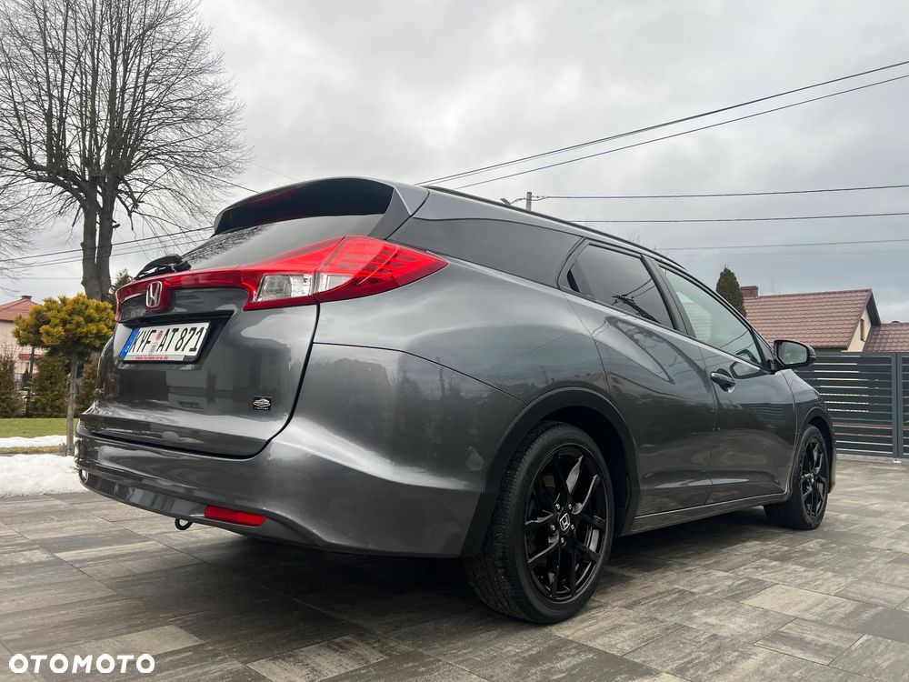 Honda Civic 1.8 i-VTEC Automatik Sport Black Edition - 17