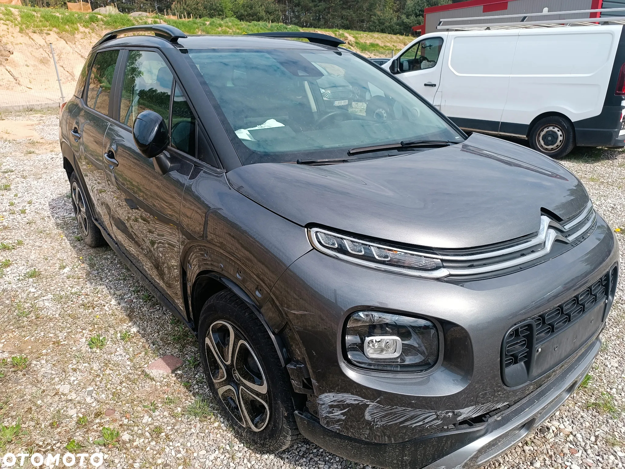 Citroën C3 Aircross 1.2 PureTech GPF Shine Pack S&S - 4